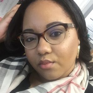 Meet your Posher, Kristina